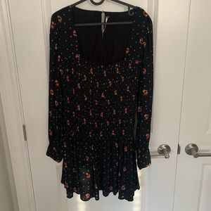 Free People long sleeve dress- never worn!